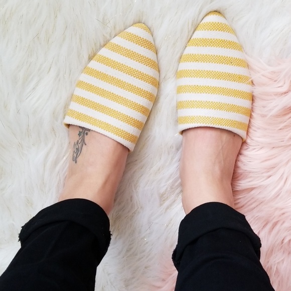 🔴5/$25 Yellow and White Striped Mules - Picture 2 of 7